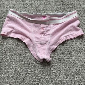 Victoria’s Secret PINK shorty shorts